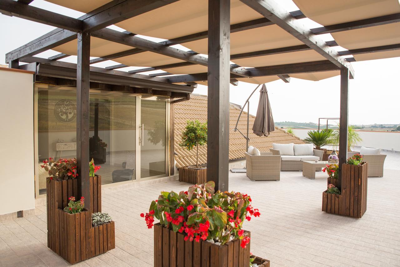 Attico Hotel Canicatti Bagian luar foto