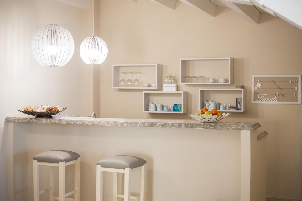 Attico Hotel Canicatti Bagian luar foto